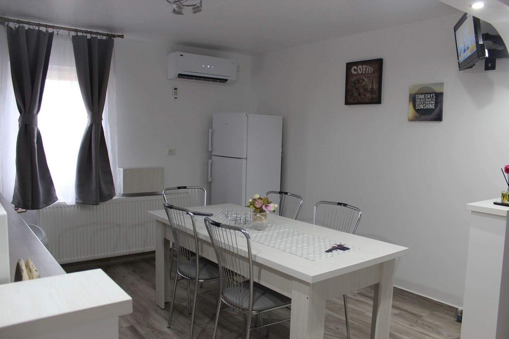 Apartament Anais Călimăneşti Eksteriør bilde